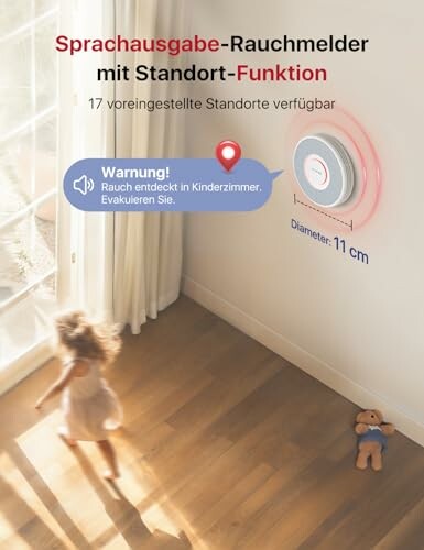 Kind im Raum mit Rauchmelder an der Wand.